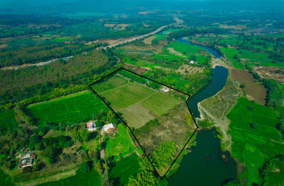 River Side Farmland At Bargi